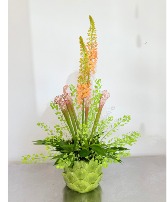 MISTY GREEN VASE ARRAGEMENT DELUXE FRESH ARRANGEMENT