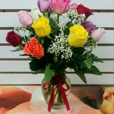 mix colorful roses in vase