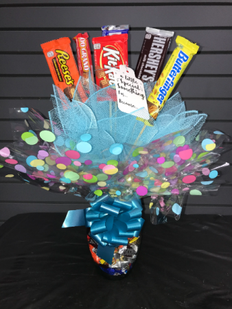 Mixed Bouquet With Candy