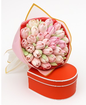 Tulip Kiss Edible Arrangement 