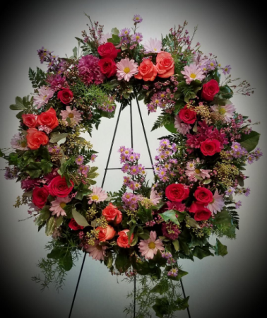 Mixed Floral Wreath 04 