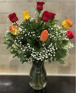 Mixed One Dozen Roses Vase Arrangement 
