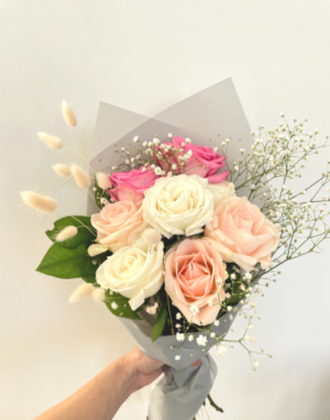 Mixed roses bouquet  