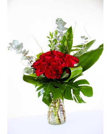Modern Dozen Roses  in Saint George, UT | DESERT ROSE FLORAL