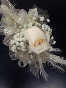 modern ivory corsage