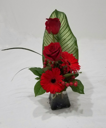 Modern Romance Vase Arrangement