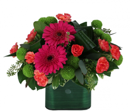 Modern Summertime bouquet Vase