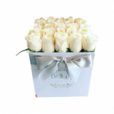 Modern White Rose Box 25 Roses Fresh Roses