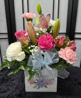 "Mom" Box Arrangement Fresh Flower Arrangement
