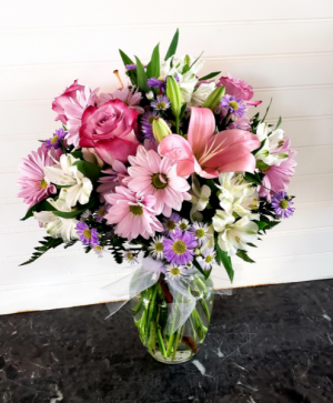Mom's #1 Exclusively at Mom & Pops in Ventura, CA | Mom And Pop Flower Shop Mom's #1 Exclusively at Mom & Pops in Ventura, CA | Mom And Pop Flower Shop