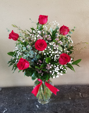 Mom's Classic 1/2 Dozen Roses Exclusively at Mom & Pops in Ventura, CA | Mom And Pop Flower Shop Mom's Classic 1/2 Dozen Roses Exclusively at Mom & Pops in Ventura, CA | Mom And Pop Flower Shop