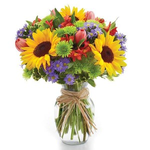 MOM'S GRANDEUR Exclusively at Mom & Pops in Oxnard, CA | Mom and Pop Flower Shop MOM'S GRANDEUR Exclusively at Mom & Pops in Oxnard, CA | Mom and Pop Flower Shop