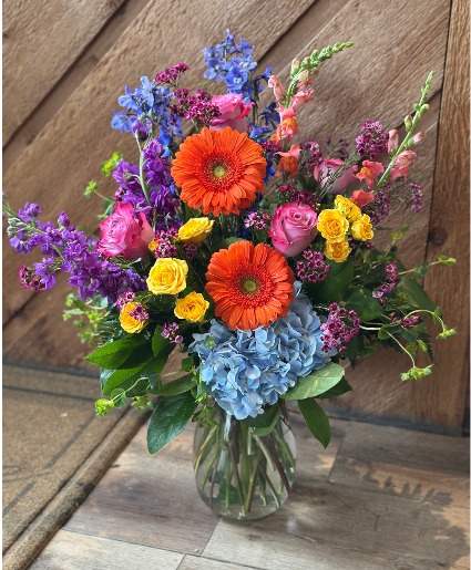 Mom's Love Fresh Arrangement