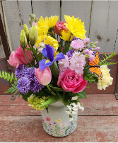 Mom's Lovely Garden Vase Arrangement 