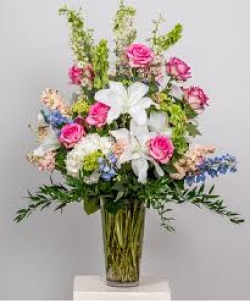 Moms Magic  vase in Glen Burnie, MD | FORGET ME NOT FLOWERS AND GIFTS