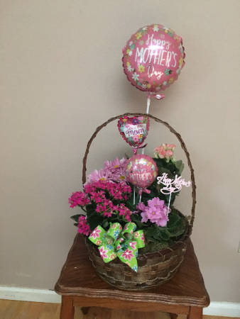 moms pink garden basket garden with pink balloons asst plants