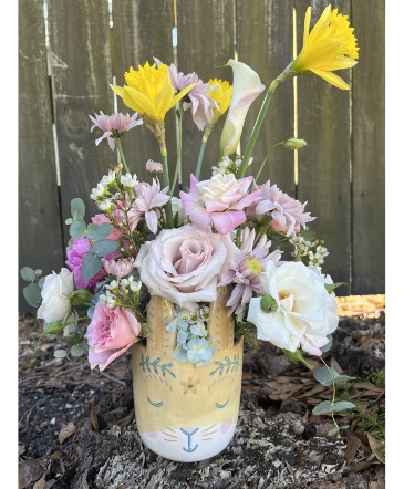 Mopsy Spring Floral in Eunice, LA | PETALS & POTS, LLC