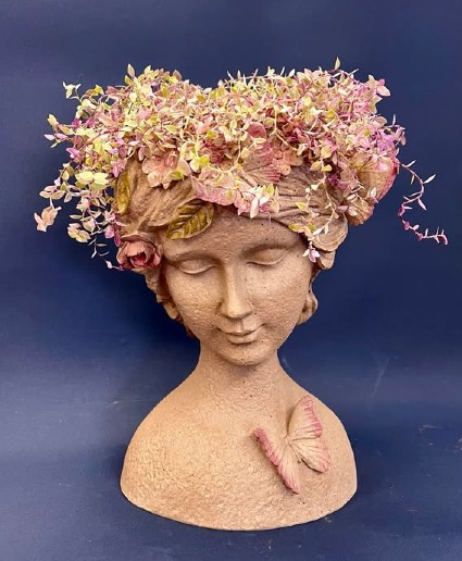 Mother Nature Head Planter Head Planter with 5