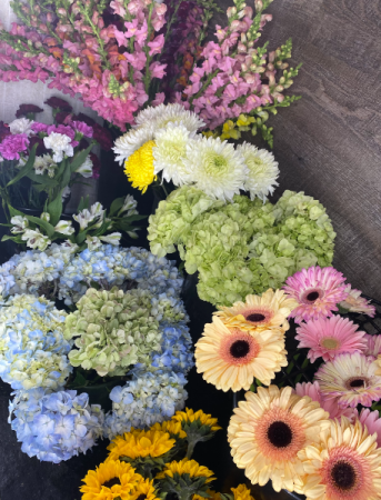 Mother's Day Arrangement Designer's Choice