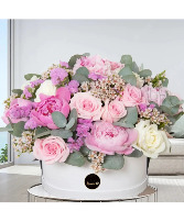 Mother’s Day box   bouquet
