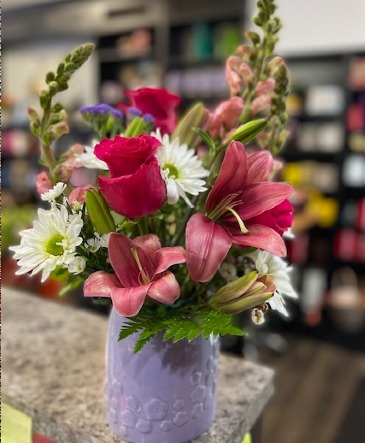 Mother's Day Medley Bouquet  in Acworth, GA | Davis Flowers