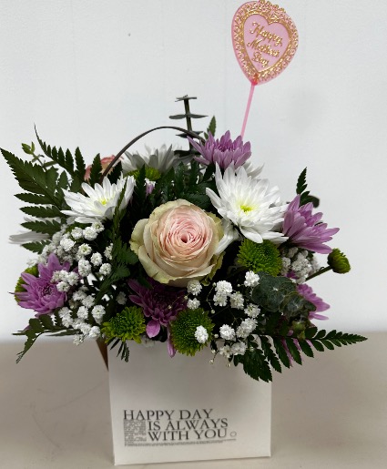 Mother's Day Pouch Floral Arrangement Floral Arrangement- Mother's Day