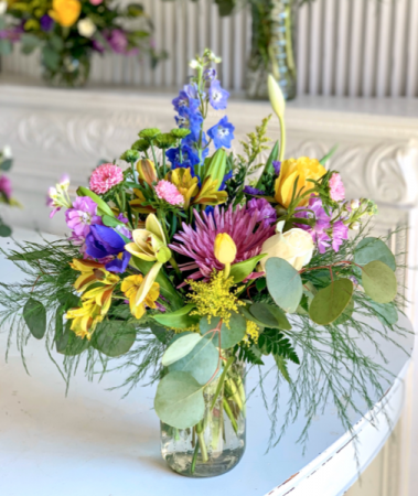 Mother’s Day Special 3 Mother’s Day Fresh Arrangement
