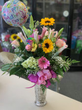 Premium Gift For Mother's Day! Arrangement includes Mother's Day Balloon!