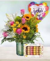 MOTHER'S SUNLIT SERENITY PACKAGE WITH MACARONS AND BALLOONS