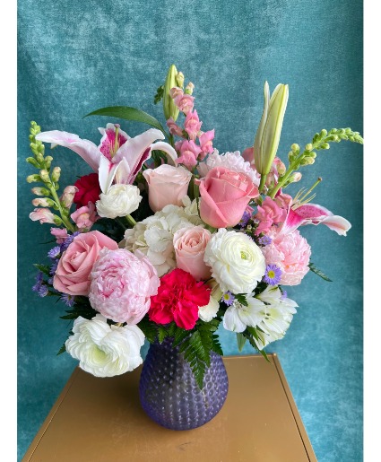 MOTHERS TREASURE MOTHERS DAY ARRANGEMENT