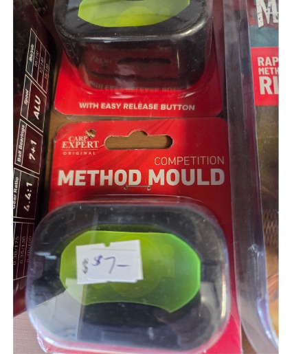 Mould for bait