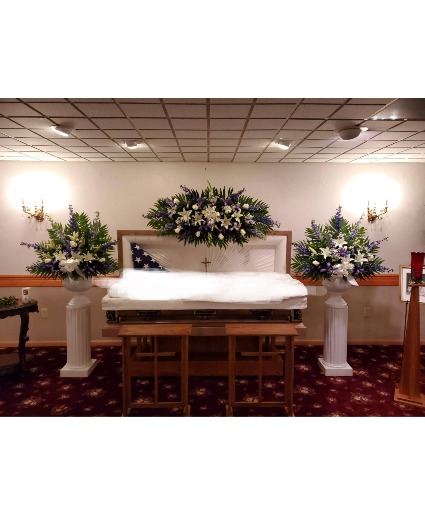 Mountains High Premium Family Package Lid Spray 2 Matching Urns