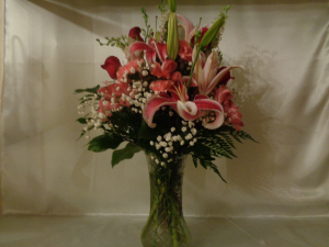Mrs. A's Stargazer Vase arrangement