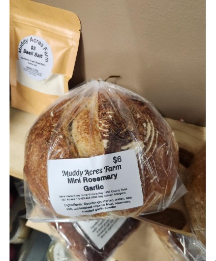 Muddy Acres Mini Rosemary Garlic Rounds gift