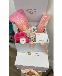 Musee Birthday Gift Box 