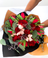 EMY My Favor-red Gift is You! Flower Bouquet