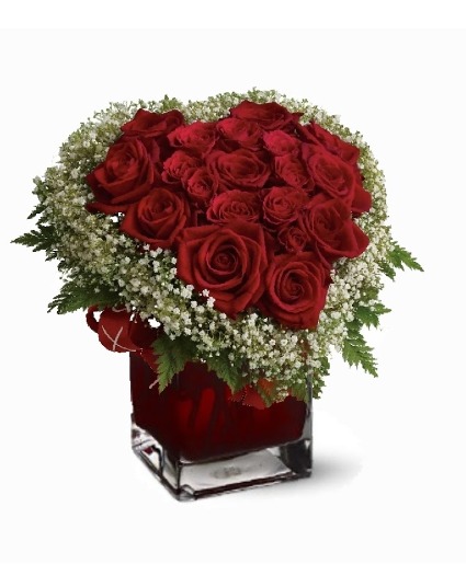  Heart of Roses Floral Bouquet