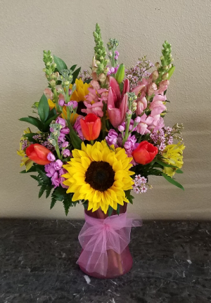 Mom's Sunny Day Exclusively at Mom & Pops in Ventura, CA | Mom And Pop Flower Shop Mom's Sunny Day Exclusively at Mom & Pops in Ventura, CA | Mom And Pop Flower Shop