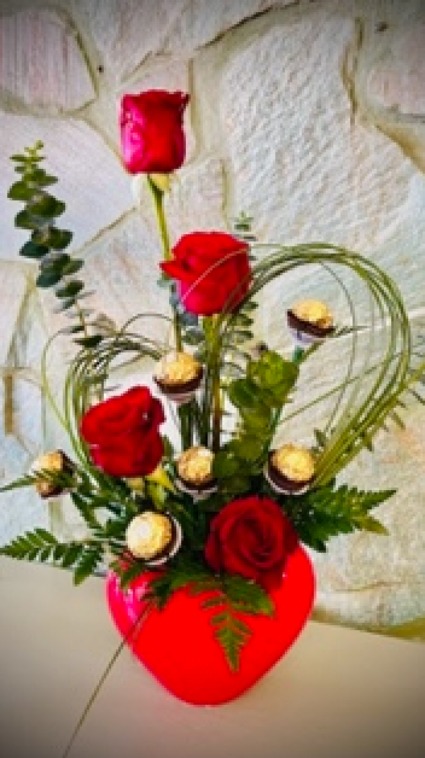 My Sweet-Heart  Red Roses and Ferrero Rocher Chocolate