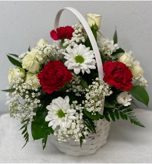 My Sweetie Basket White Basket with Fresh Floral