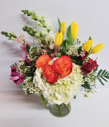 SUNSHINE BOUQUET MOTHERS DAY SPECIAL NO 2 in Norwalk, CA | Norwalk Florist by Patty's Pretty Flowers