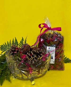 Nature's Elements Potpourri Gift Items