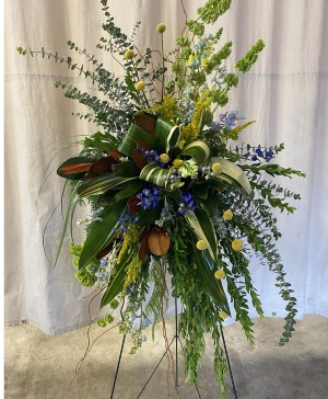 Natures Last Tribute Standing Spray