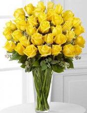 NEARLY NATURAL yellow roses