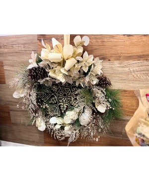 Neutral Toned Wreath 
