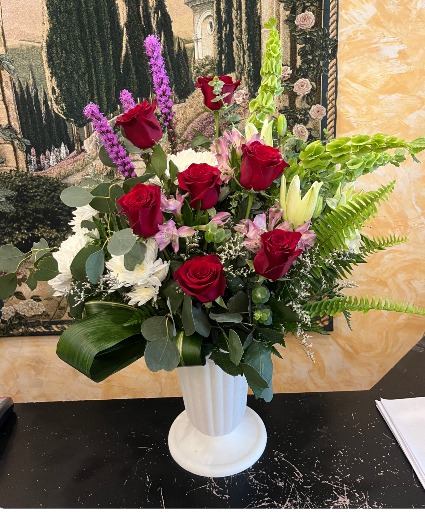 NEVER FORGET YOU ARRANGMENT FLOWER ARRANGEMENT Flower Arrangement