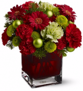 Noel Chic Vase arrangement