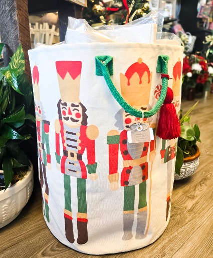 NUTCRACKER GIFT TOTE 