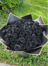 Obsidian Kiss- Black Glitter Roses 