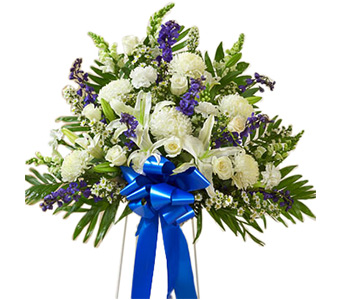 Ocean Breeze Standing Basket